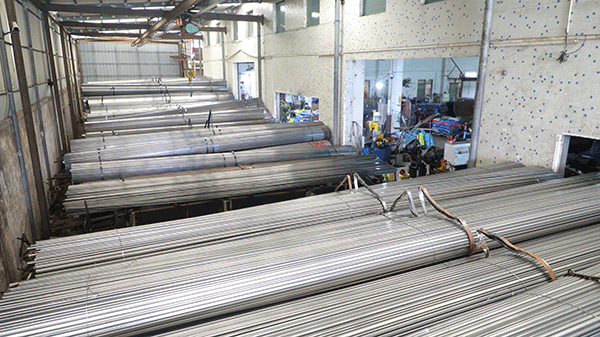 Steel raw material